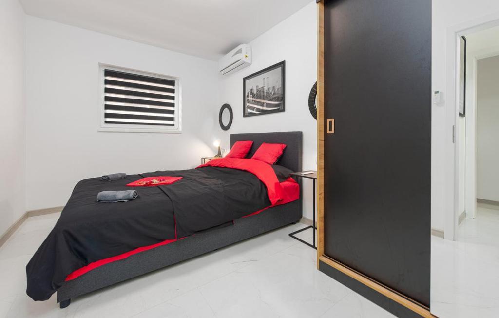 Luxurioeses Penthouse Welle Mit Whirlpool, Grill Und Meerblick 비르 외부 사진
