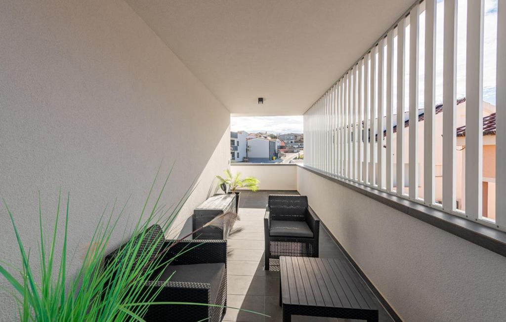 Luxurioeses Penthouse Welle Mit Whirlpool, Grill Und Meerblick 비르 외부 사진